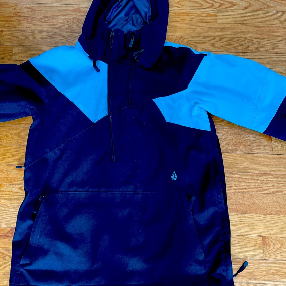 Mens size Small GREAT condition Volcom jacket!